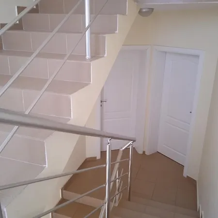 в непосредствена близост до плажа * Бургас