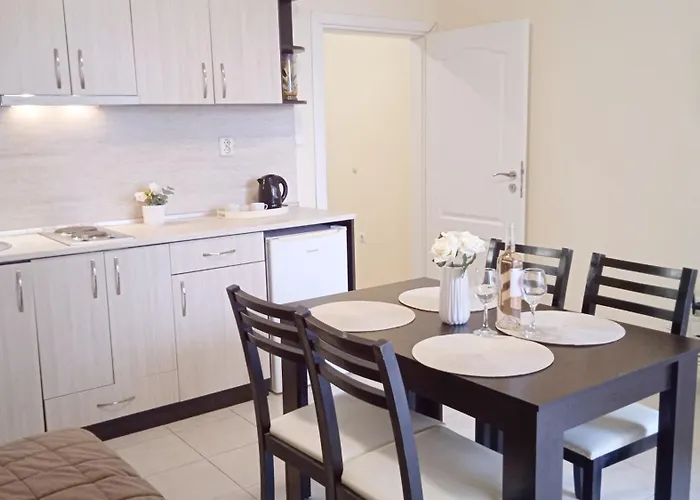 в непосредствена близост до плажа Daire